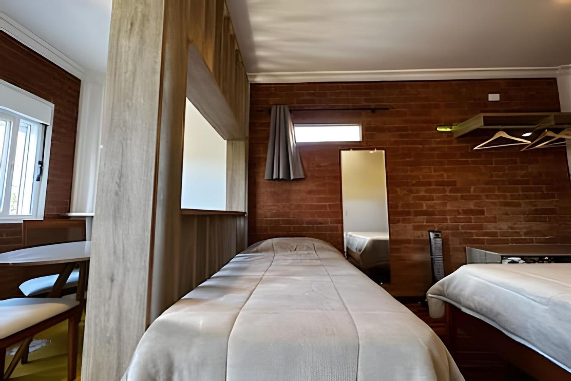 Suites Saint Louis - Conforto Do Lado Do Centro Turistico Campos do Jordão エクステリア 写真